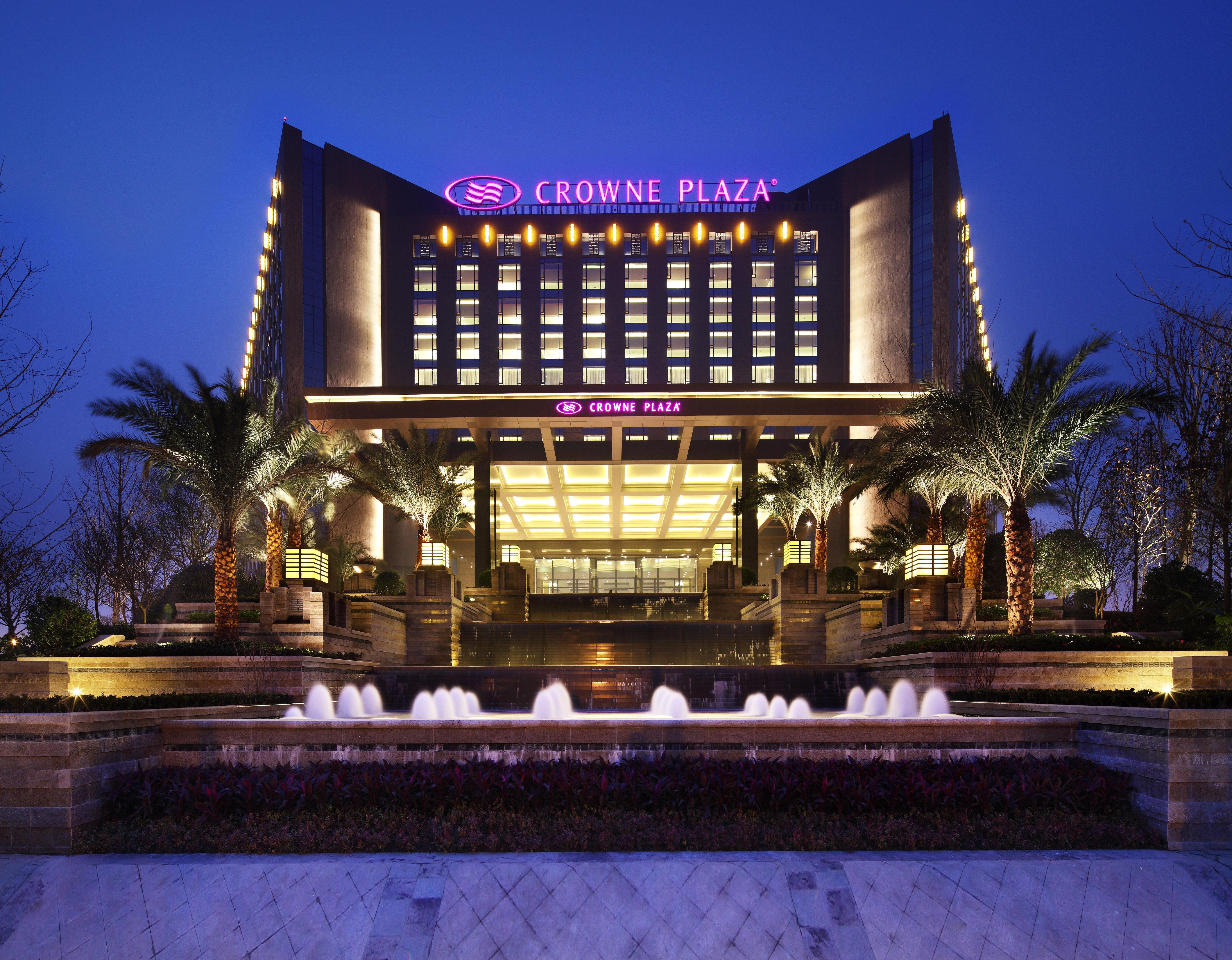 Hotel Crowne Plaza Chengdu West By Ihg Exterior foto