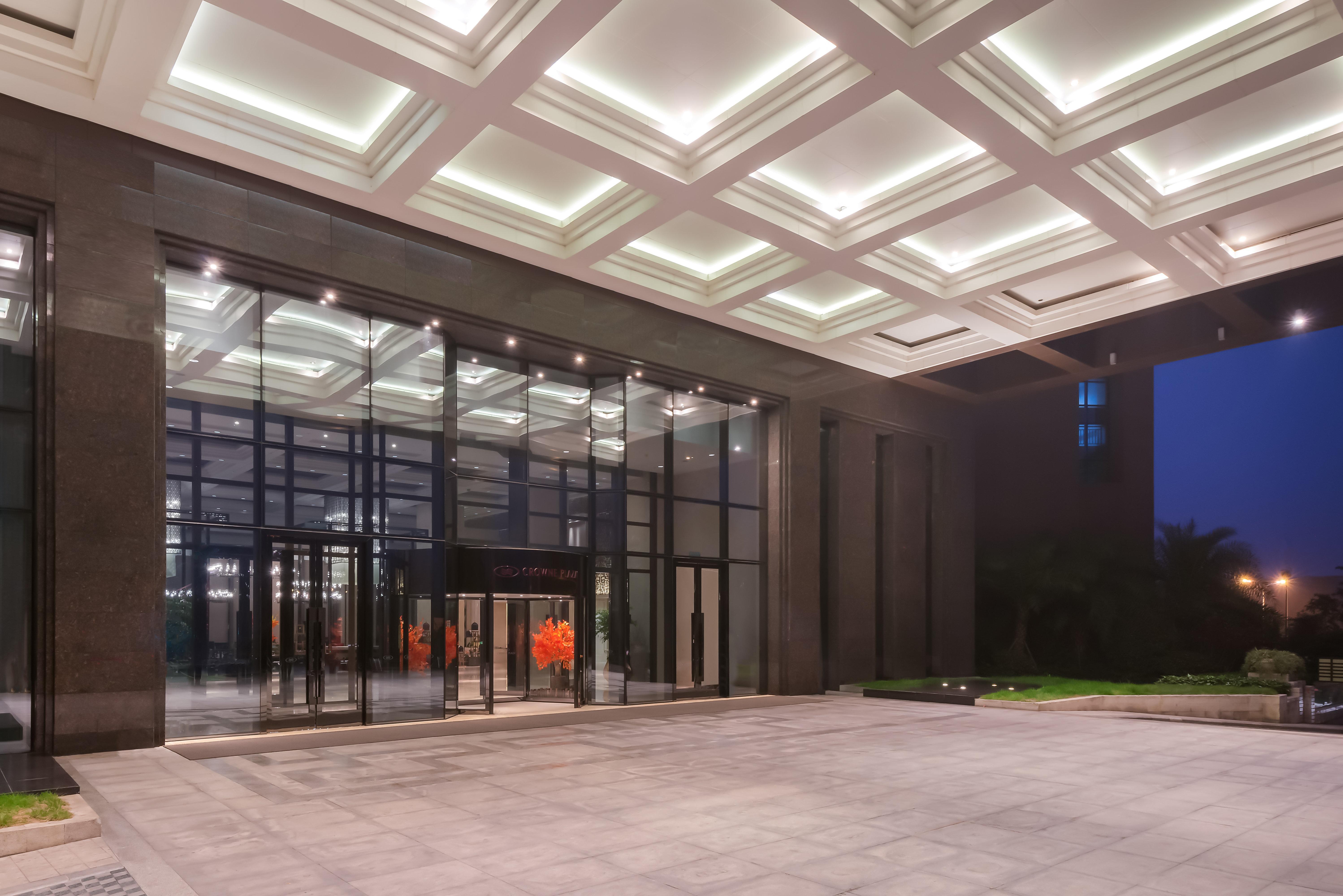 Hotel Crowne Plaza Chengdu West By Ihg Exterior foto