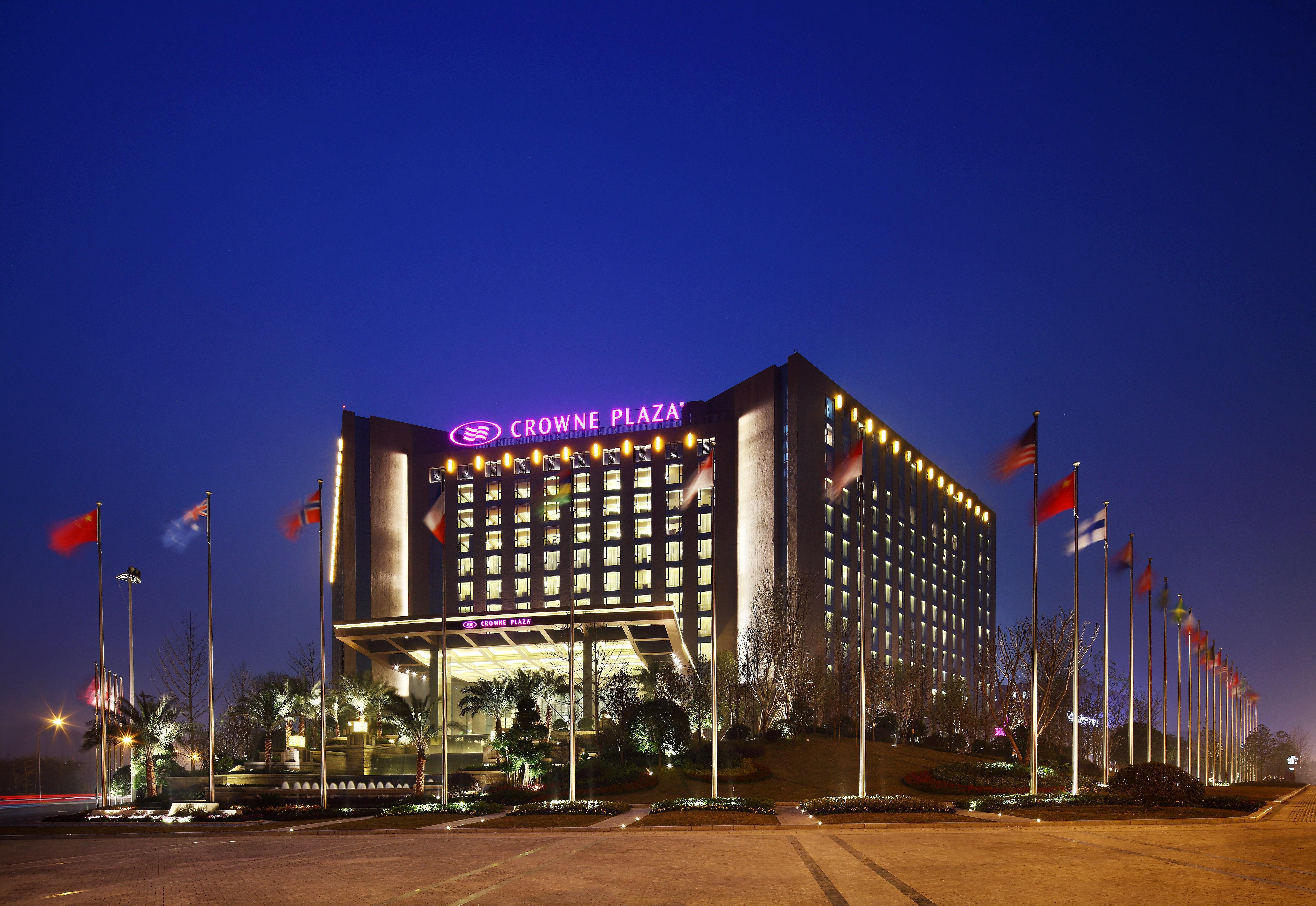 Hotel Crowne Plaza Chengdu West By Ihg Exterior foto