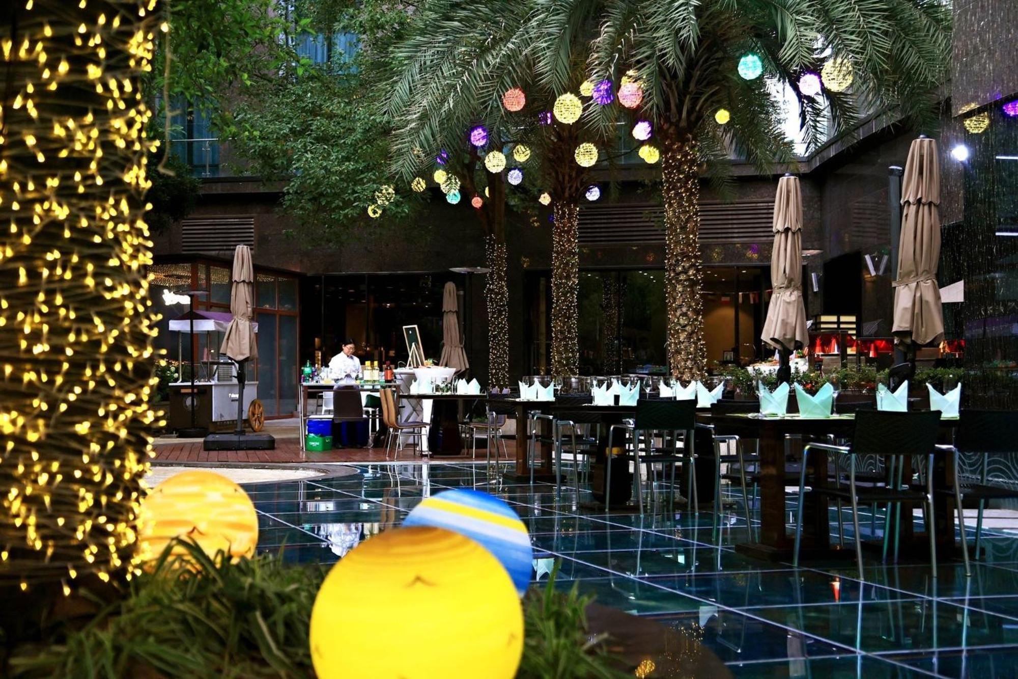 Hotel Crowne Plaza Chengdu West By Ihg Exterior foto